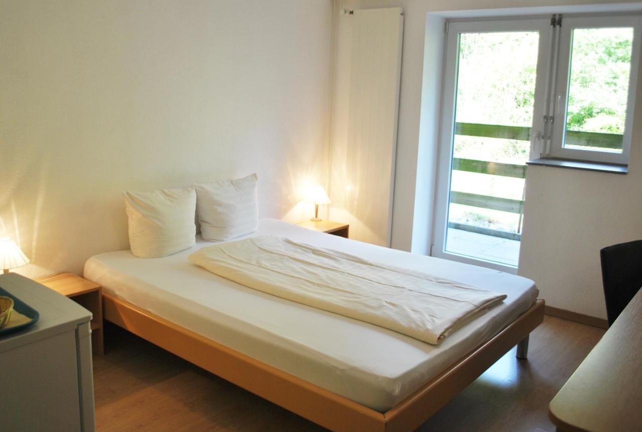 Duggingen Business Hotel Riverside מראה חיצוני תמונה