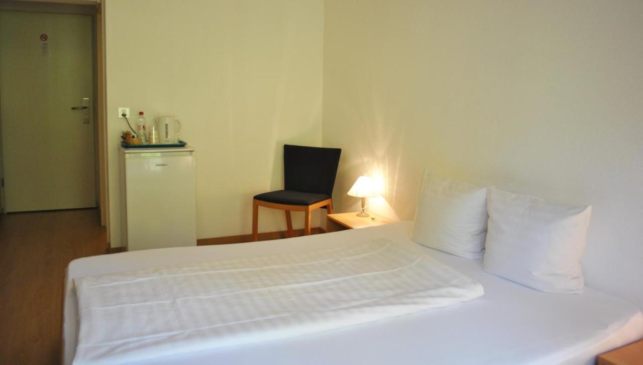 Duggingen Business Hotel Riverside מראה חיצוני תמונה